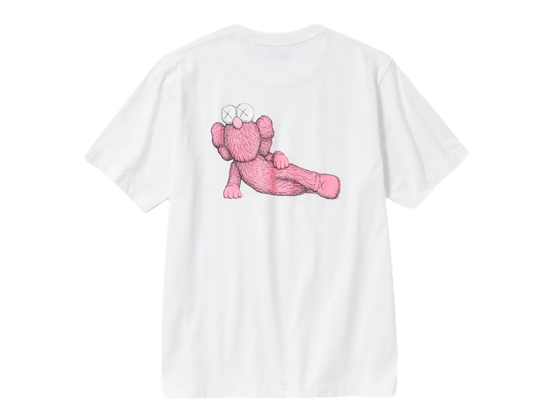 Uniqlo T-Shirt KAWS Pink Graphic