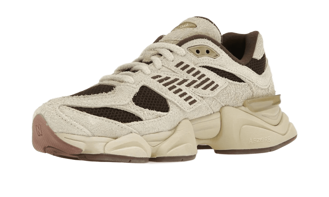 9060 Sydney McLaughlin-Levrone Linen Black Coffee