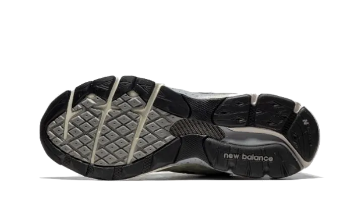 990 V3 Patta Keep Your Family Close