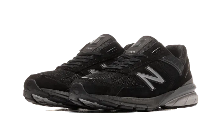 990 v5 Black