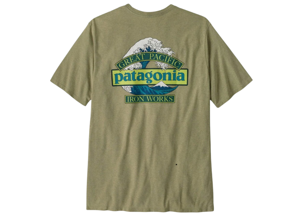 T-shirt Patagonia Men’s Great Waves Responsibili-Tee Coupe Regular Vert