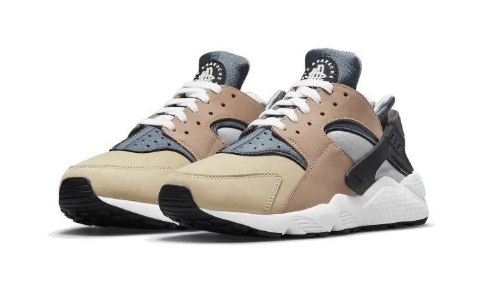 Air Huarache Escape (2021)