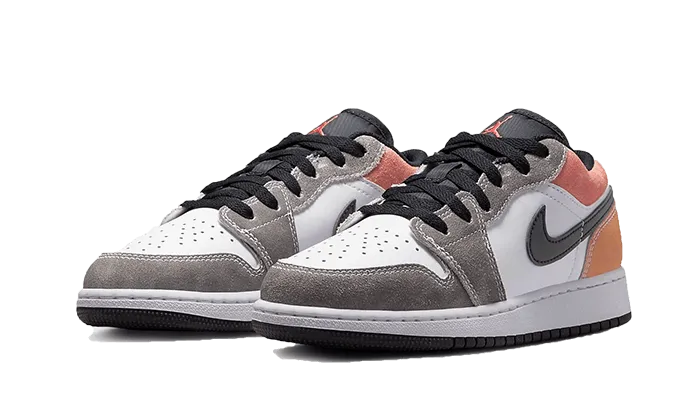 Air Jordan 1 Low Flight Club
