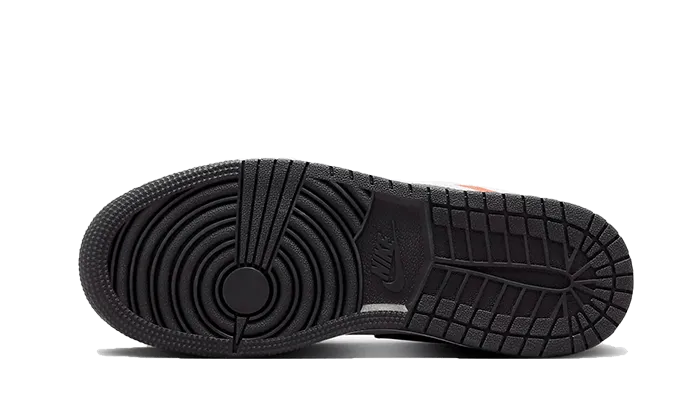 Air Jordan 1 Low Flight Club