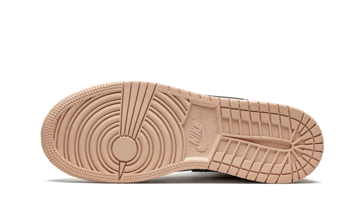 Air Jordan 1 Mid White Arctic Orange