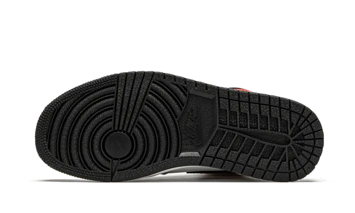 Air Jordan 1 Retro High Light Smoke Grey