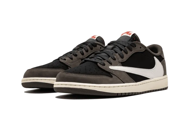Air Jordan 1 Retro Low Travis Scott