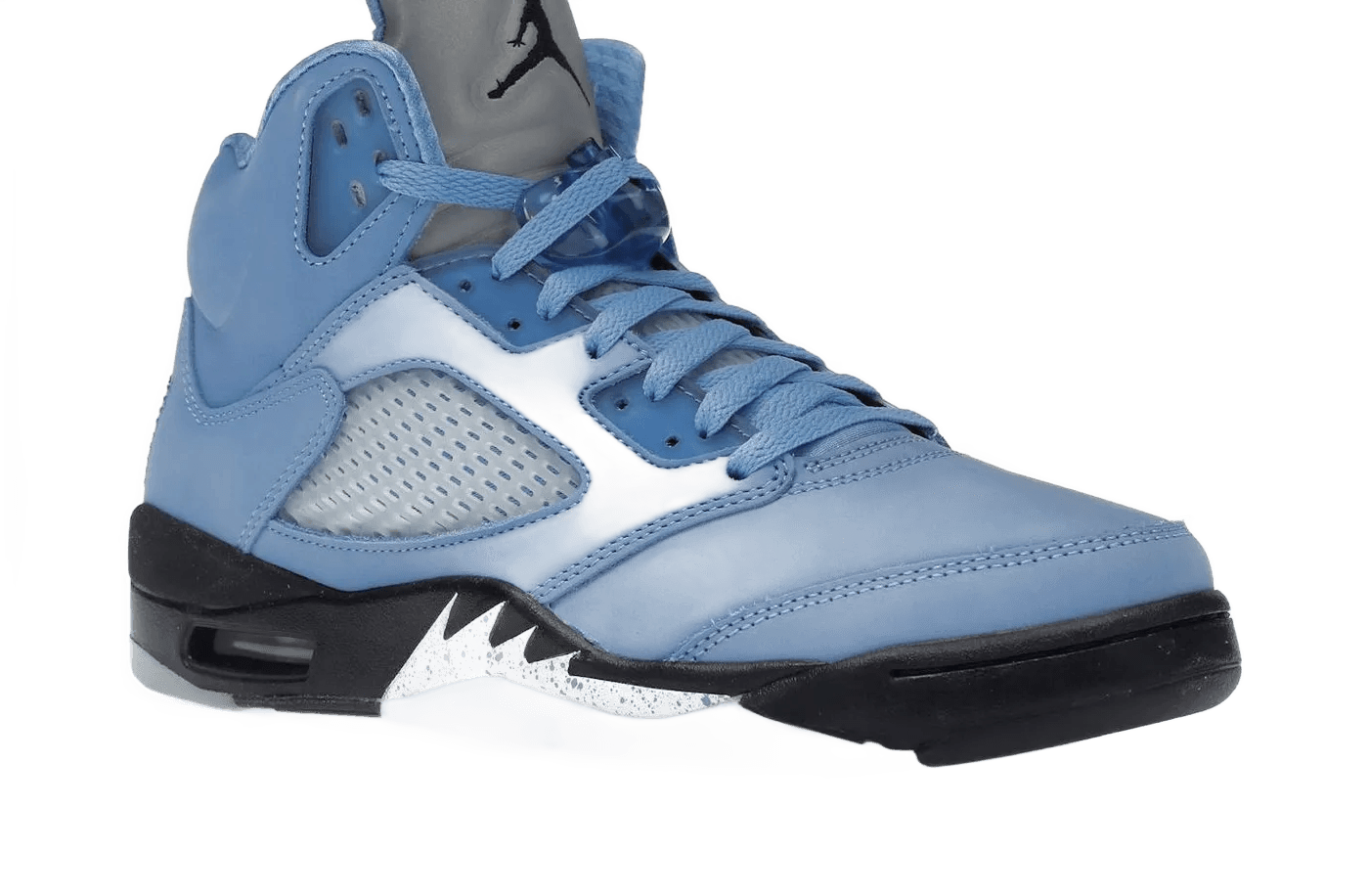 Air Jordan 5 UNC