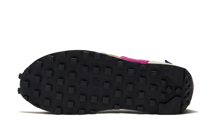 Daybreak Type N,354 Cactus Flower