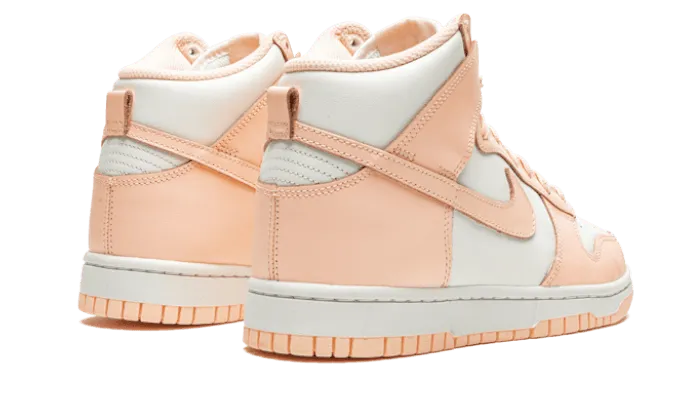 Dunk High Crimson Tint