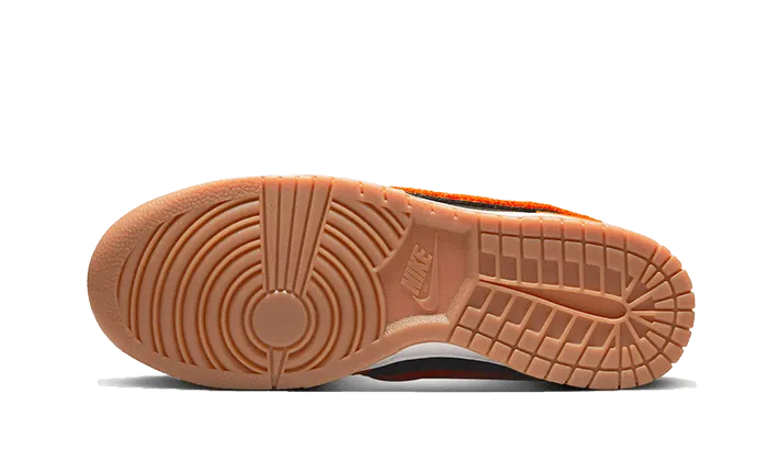 Dunk High University Chenille Swoosh Safty Orange