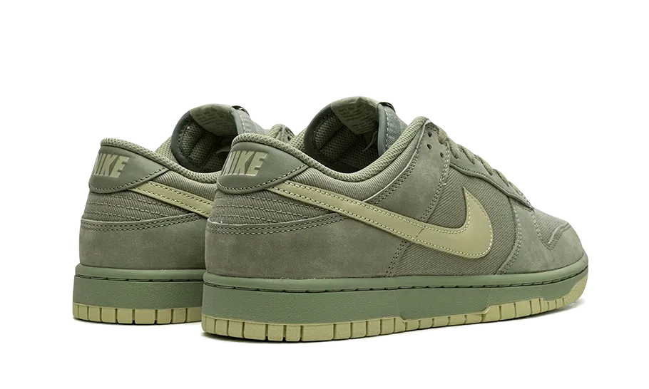 Dunk Low Premium Oil Green