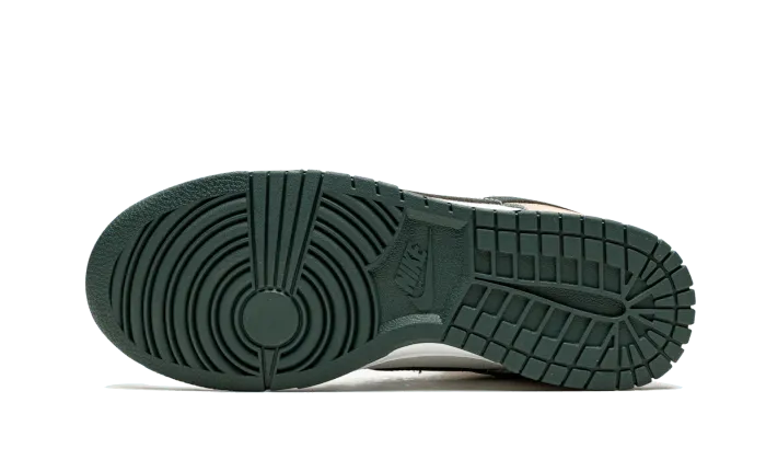 Dunk Low SE Sail Multi-Camo