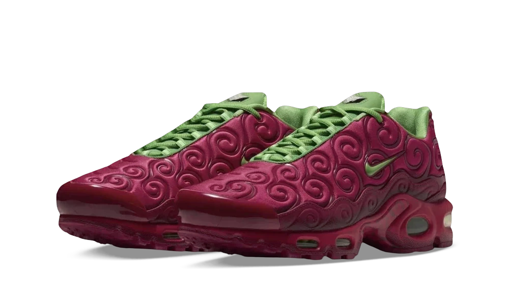 Baskets Nike Air Max Plus One Piece Ope Ope We Have It en bordeaux avec motifs tourbillons et lacets vert clair