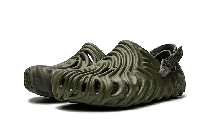 Salehe Bembury Pollex Crog Cucumber