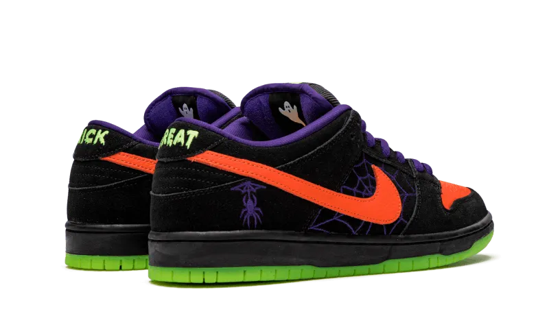 SB Dunk Low "Night of Mischief"