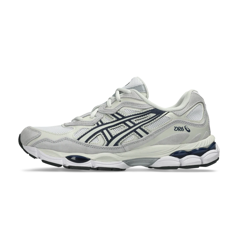 Baskets We Have It ASICS Gel-NYC blanches, bleu marine et grises en mesh avec amorti Gel pour un style urbain