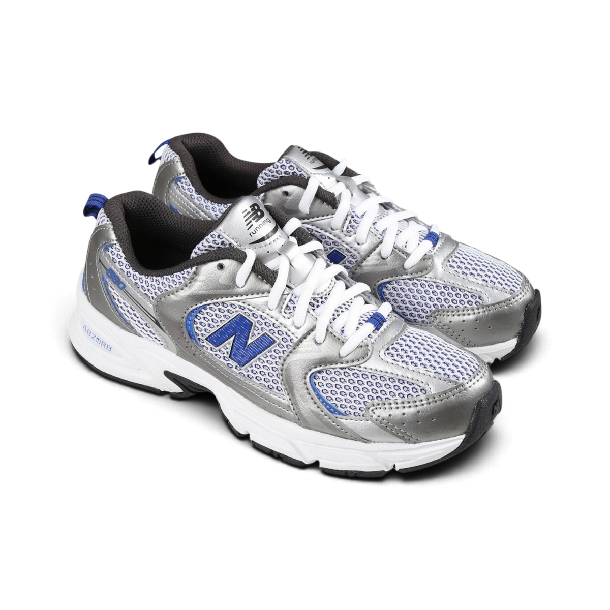 Baskets We Have It New Balance 530 en mesh et suède argent métallisé avec détails bleu royal pour un look rétro