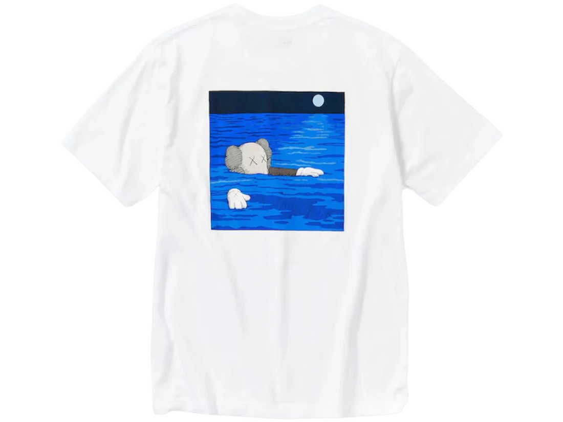 Uniqlo T-Shirt KAWS Artbook Cover