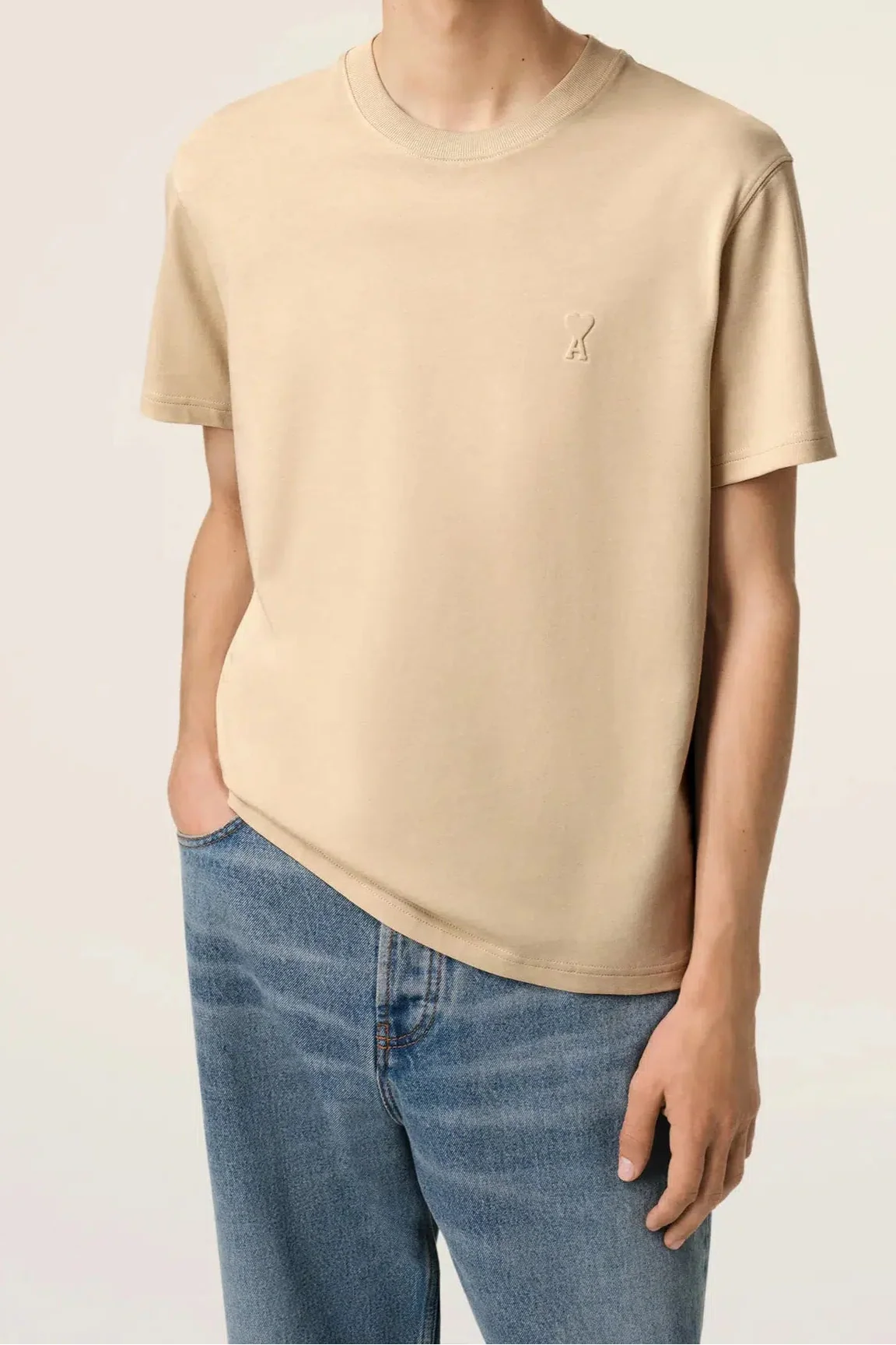 T-Shirt Ami De Coeur Petit 3D – Ami Paris – Beige "Gingembre"