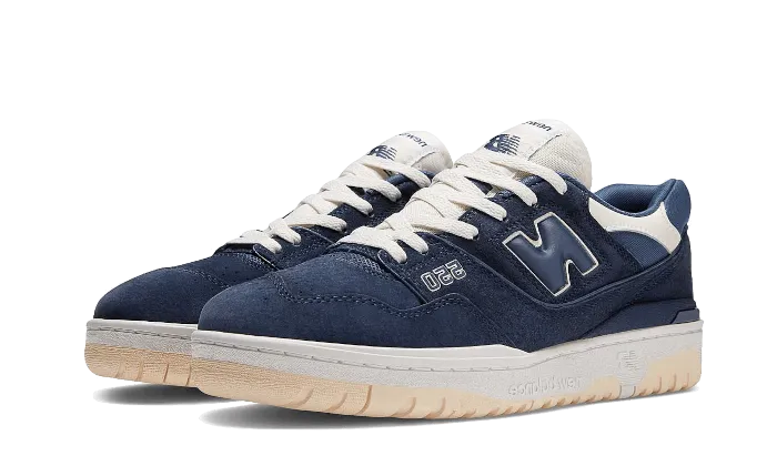 550 Natural Indigo Suede