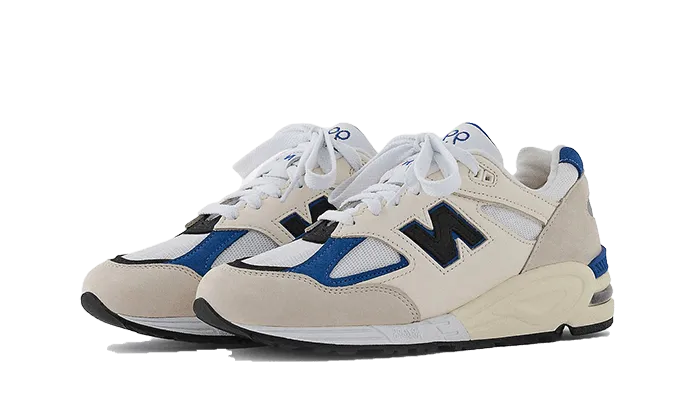 990 v2 Made In USA White Blue