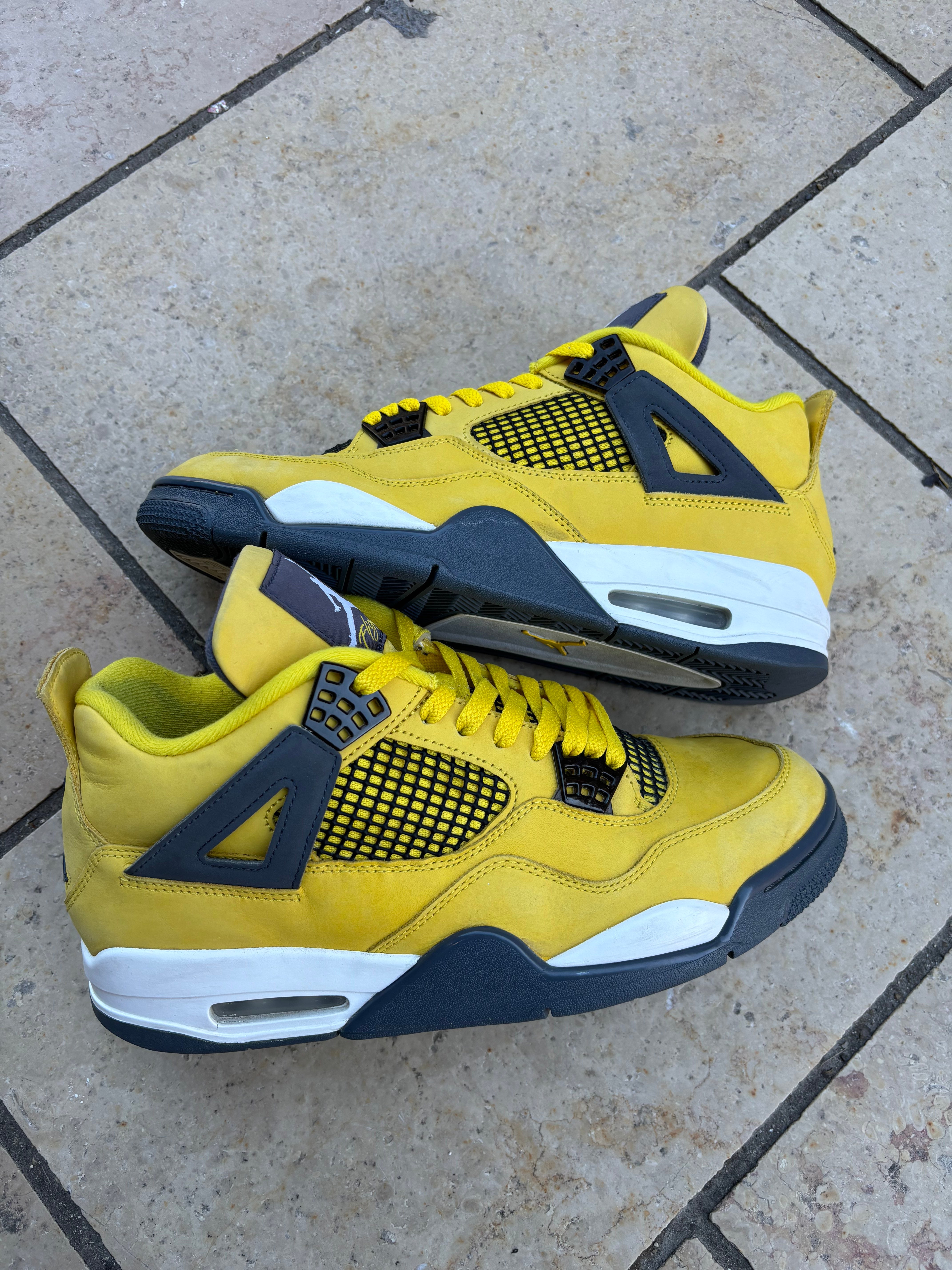 Air Jordan 4 Retro Tour Yellow (Lightning) 44