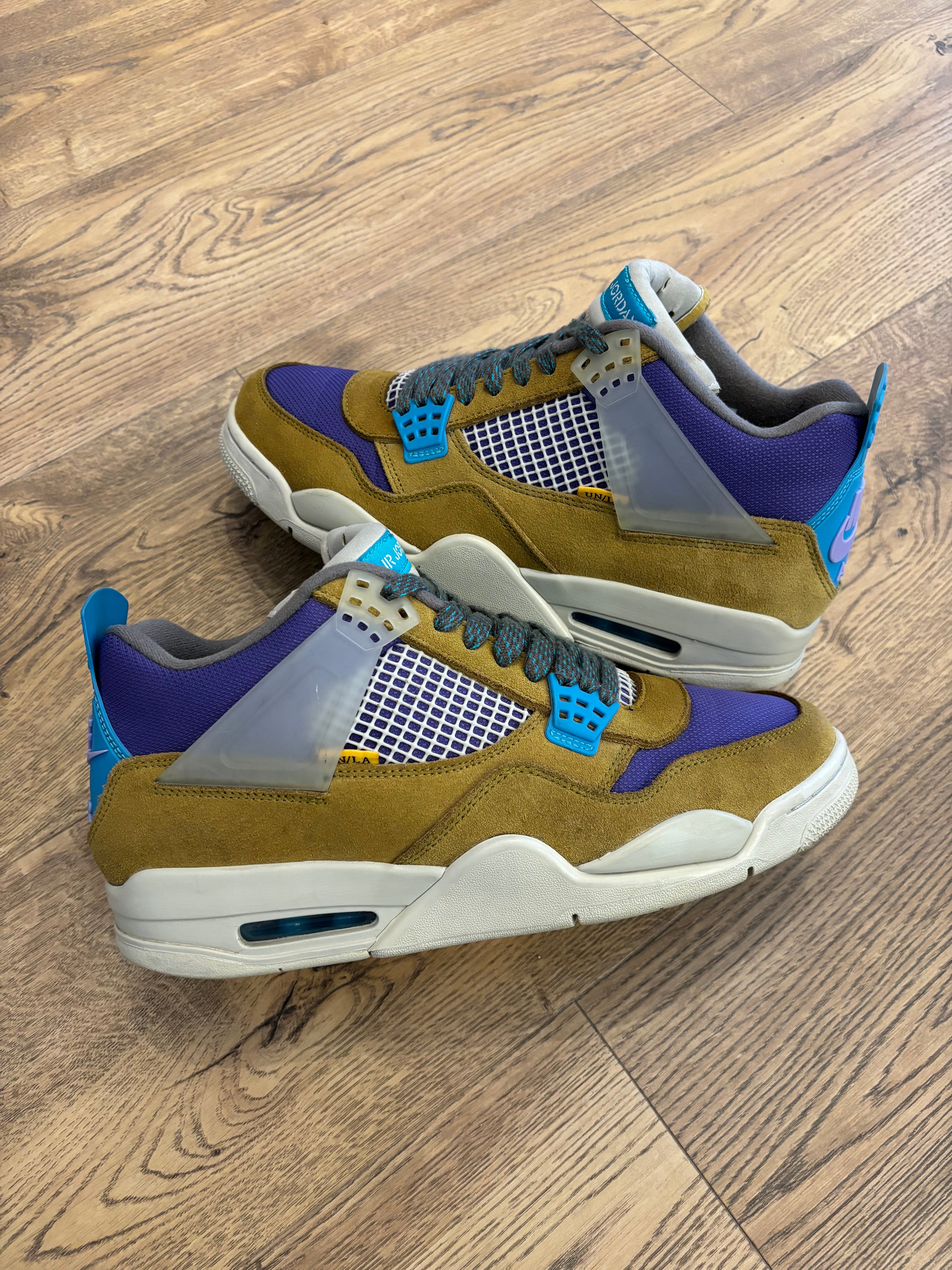 Air Jordan 4 Retro Union Desert Moss 44