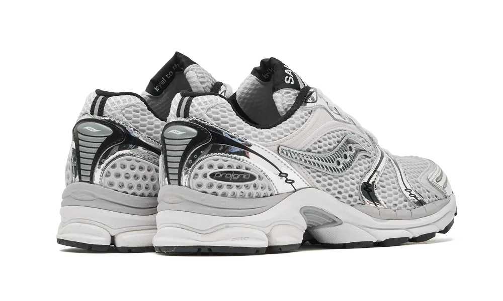 Saucony Progrid Triumph 4 Fog Black