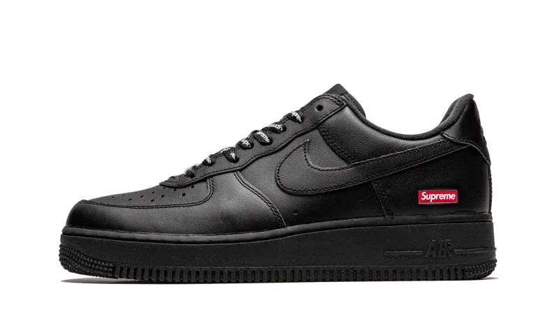 Air Force 1 Low Black Supreme