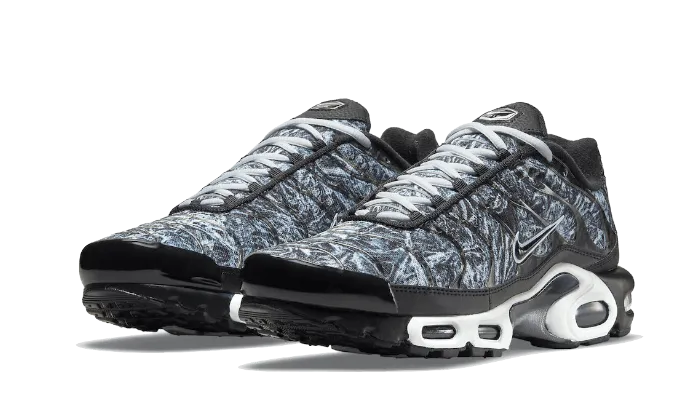 Air Max Plus Dark Smoke Grey