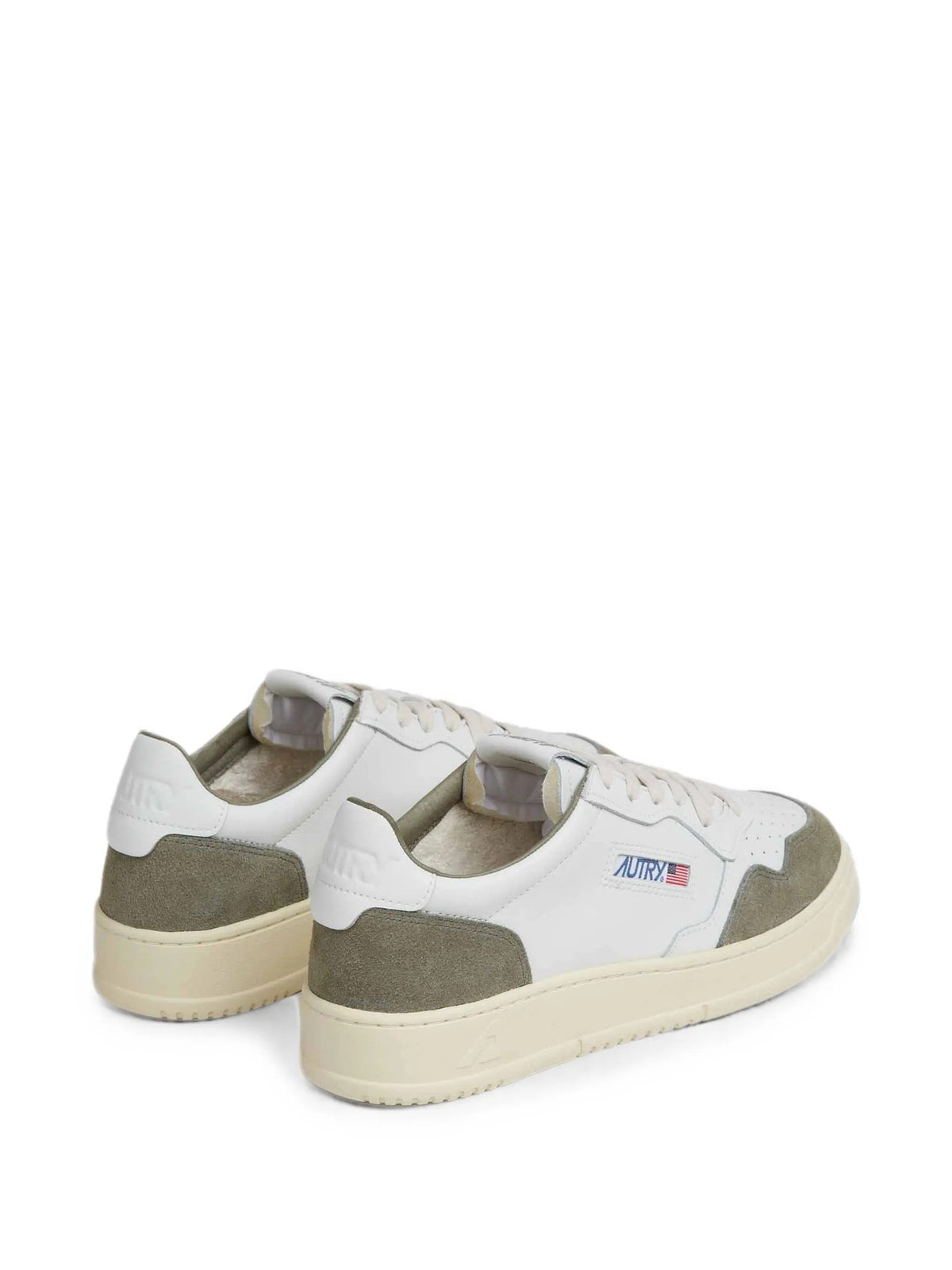BASKETS AUTRY MEDALIST EN CUIR ET DAIN BLANC ET VERT