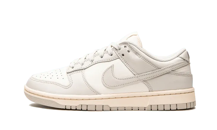 Dunk Low Light Bone