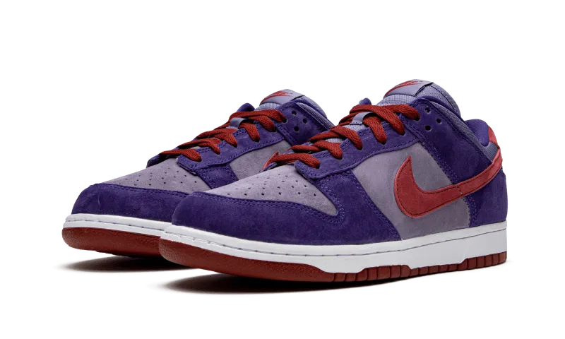 Dunk Low Plum