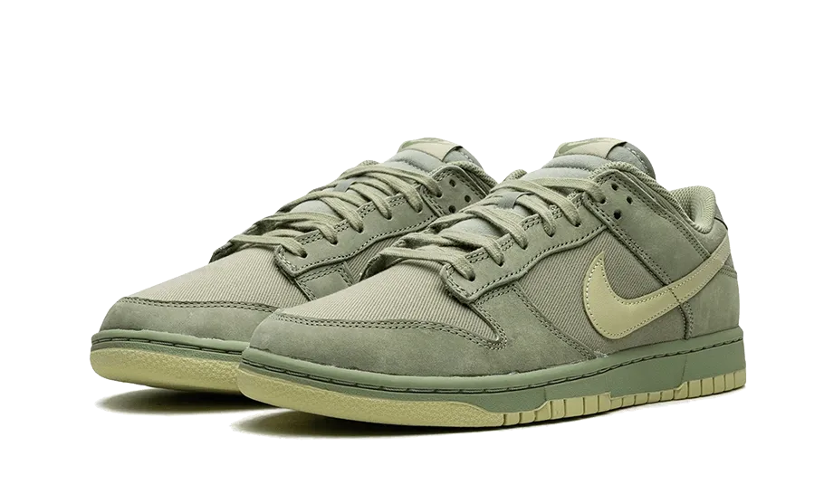 Dunk Low Premium Oil Green