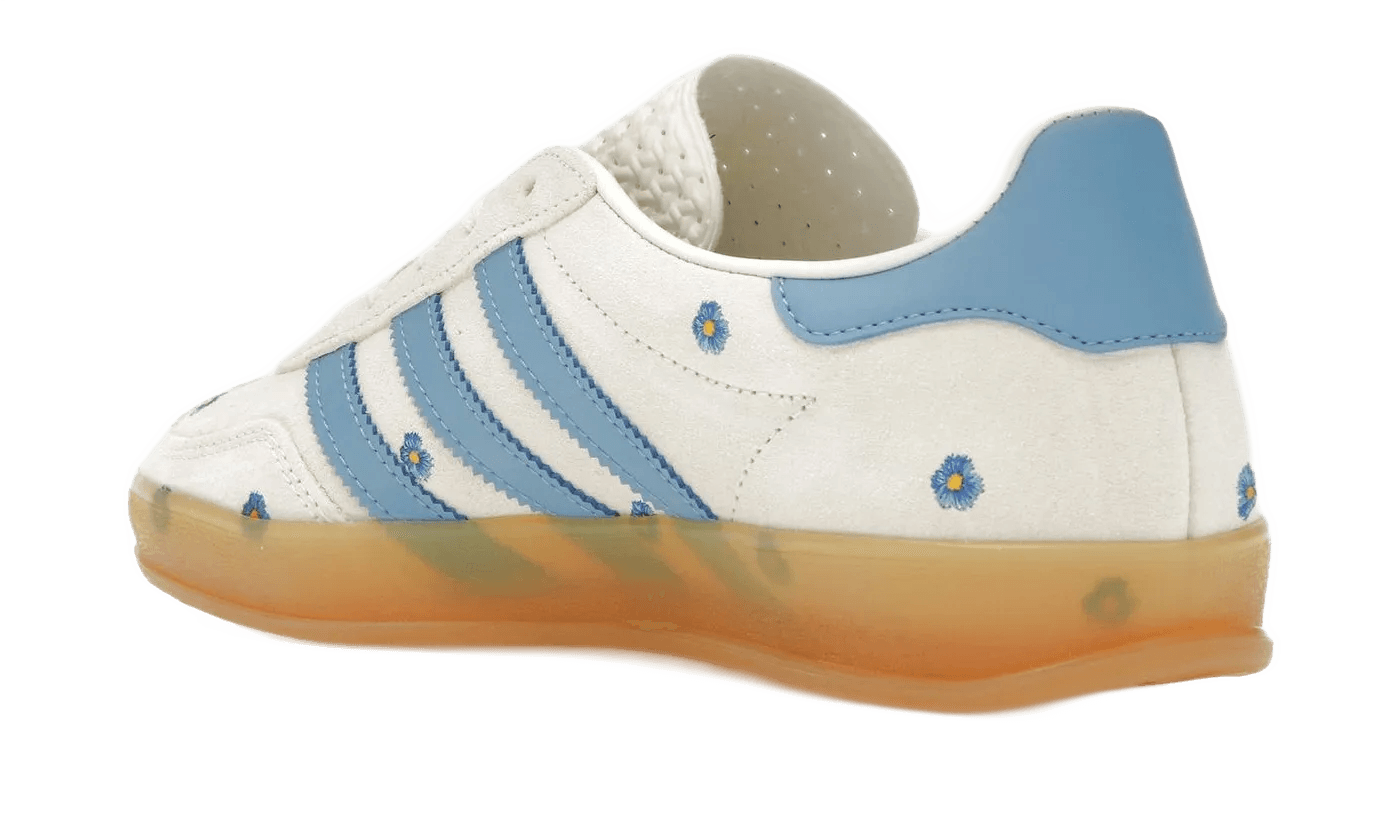 Gazelle Indoor Light Blue Floral