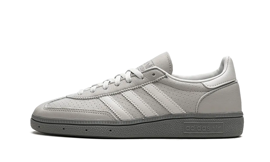 Handball Spezial Triple Grey