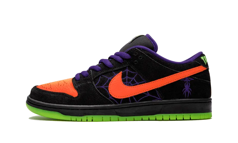 SB Dunk Low "Night of Mischief"