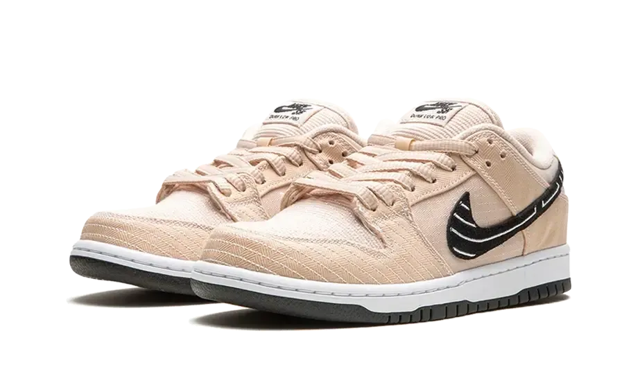 SB Dunk Low Albino & Preto