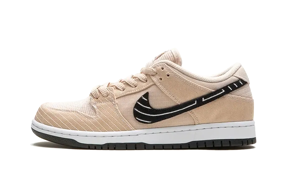 SB Dunk Low Albino & Preto