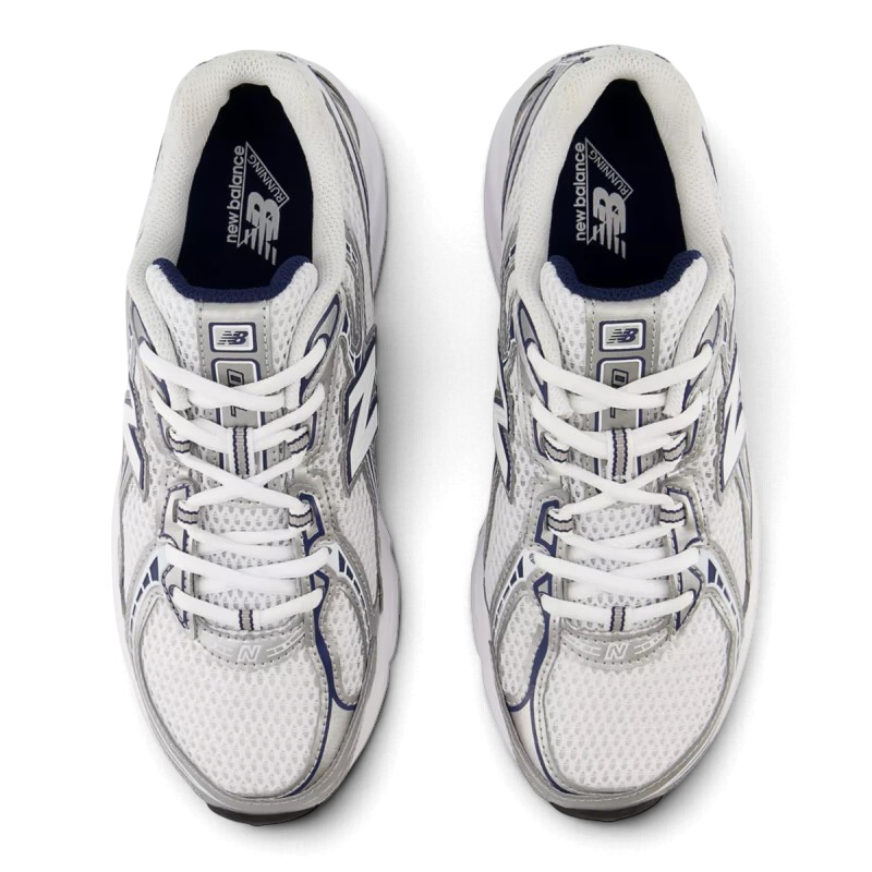 Baskets New Balance 740v2 We Have It en mesh blanc avec détails gris et bleu marine, vue de dessus