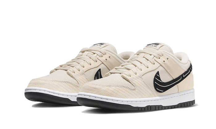 SB Dunk Low Albino & Preto