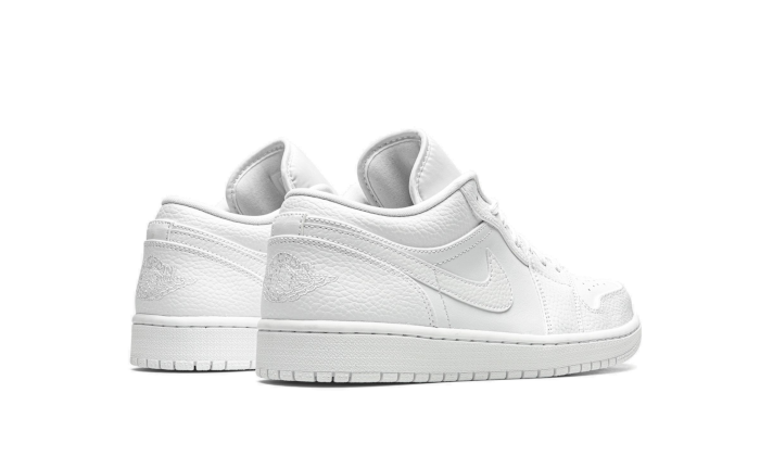 Air Jordan 1 Low Triple White - 553558-126 Colorway : WHITE/WHITE/WHIT